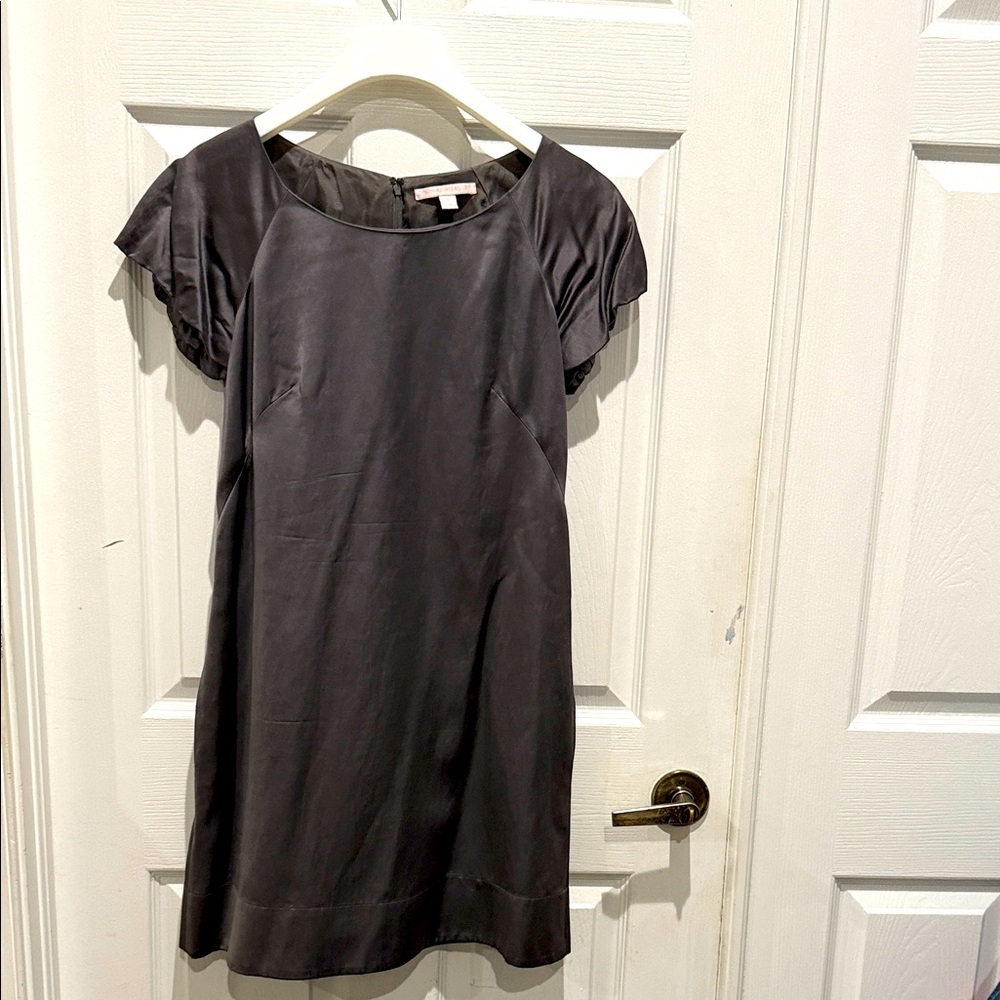 Elegant Gray Short Sleeve Dress